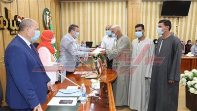 دعمًا للمزارعين.. تسليم 14 عقد مشروع ري حديث بـ”المنوفية“  