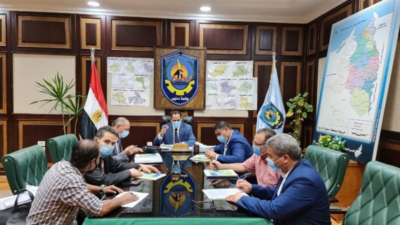 الدكتور عبيد صالح