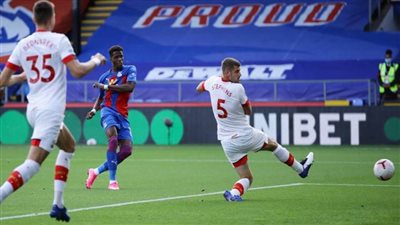 كريستال بالاس يفوز على فولهام 2-1 بالدوري الإنجليزى 