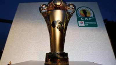 تكريم بطل الكونفدرالية فقط على منصة التتويج