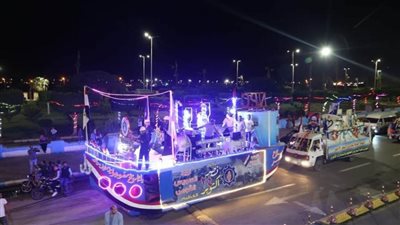 محافظة السويس تحتفل بالعيد القومي الـ47 بكرنفالات في الشوارع وأغانٍ وطنية