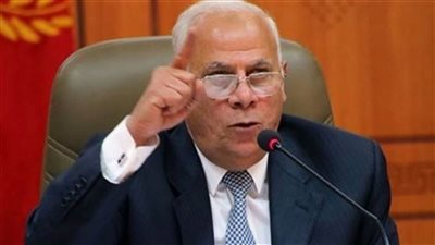 محافظ بورسعيد يطالب وزارة المالية بمواصلة تدريب موظفي المحافظة 