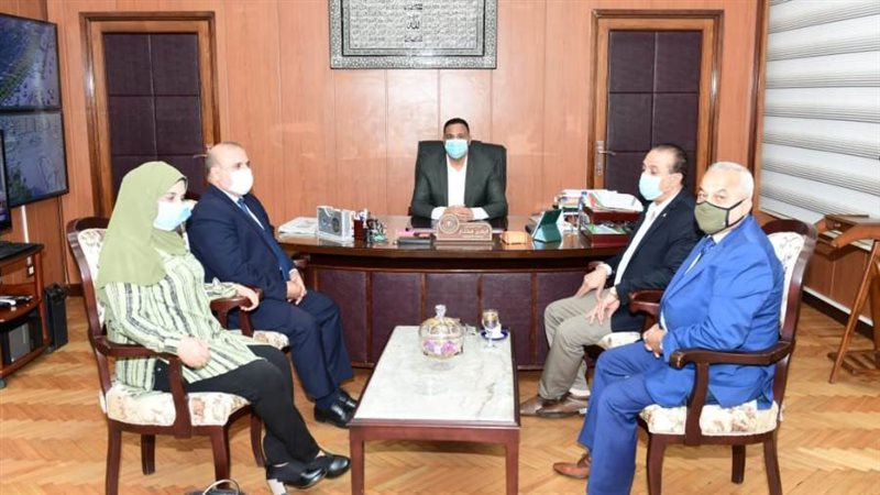 لقاء محافظ الدقهلية