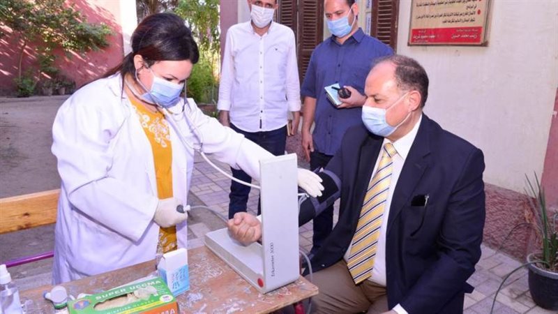 محافظ أسيوط يتفقد