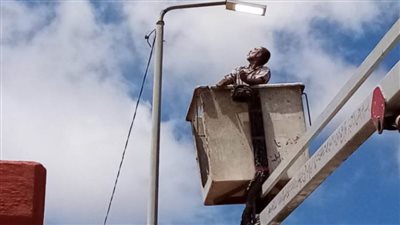 رئيس حي شرق يوجه برفع كفاءة الكهرباء بطريق المحمودية