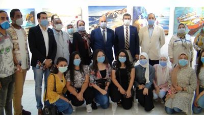 رئيس جامعة المنيا يفتتح أعمال تطوير مكتبة 