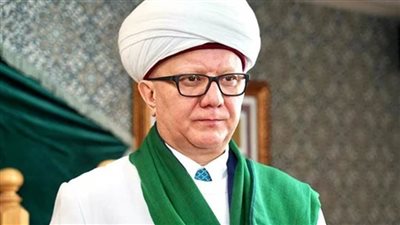 مفتي روسيا: ممارسات ماكرون استفزاز للعالم الإسلامي