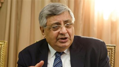 تاج الدين: الصناعة الدوائية بمصر كانت سندًا كبيرًا في مواجهة 