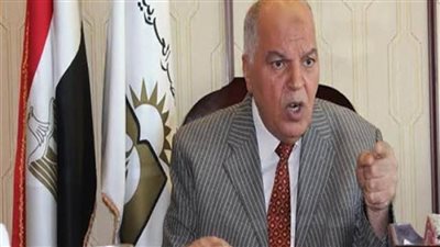 تحرير محضر ضد ولي أمر اعتدى على معلم