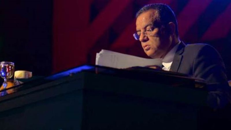 الكاتب الصحفى محمود