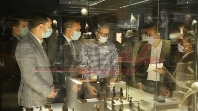 تفقد المتحف