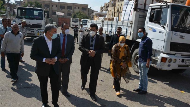 محافظ المنيا خلال