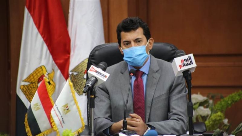 د. أشرف صبحى