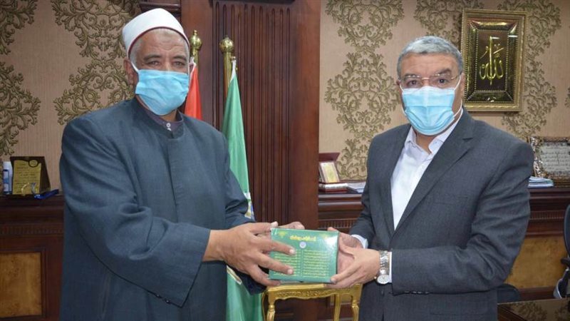 محافظ المنيا