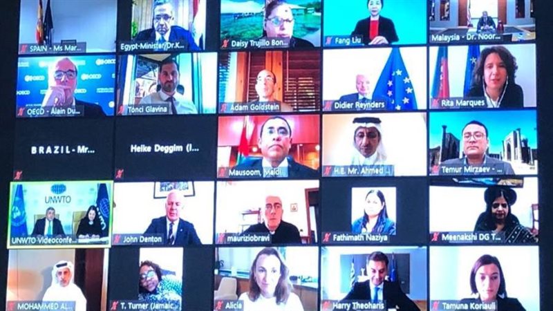 اجتماع عبر الفيديو