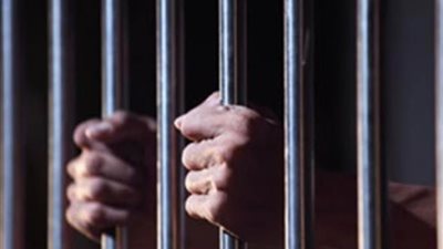 القبض على المتهم بقتل زميله بكفر شكر 