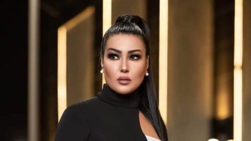 الفنانه سمية الخشاب