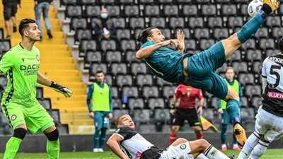 «إبراهيموفيتش» يعيد هيبة ميلان في إيطاليا بفوز قاتل على أودينيزي