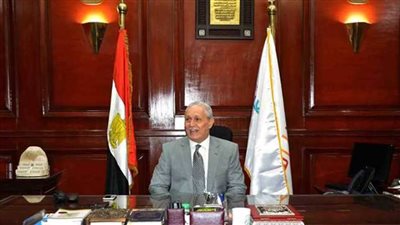 محافظ الأقصر يثني على التجربة الرائدة لتدريب الكوادر الشابة لتطوير العمل الحكومي