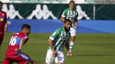 ريال بيتيس يفوز علي إلتشي 3ـ1 في الدوري الإسباني