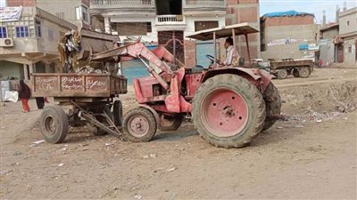 حملات نظافة وتجميل ورفع كفاءة الإنارة العامة بكفر الشيخ