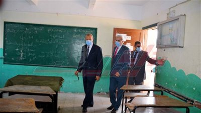 محافظ القليوبية يتفقد جاهزية مقار الانتخابات ببنها