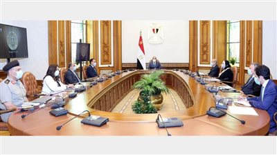 الرئيس السيسي يعقد اجتماعًا لمتابعة مستجدات مدينة دمياط للأثاث وتطوير صناعة الأثاث في مصر