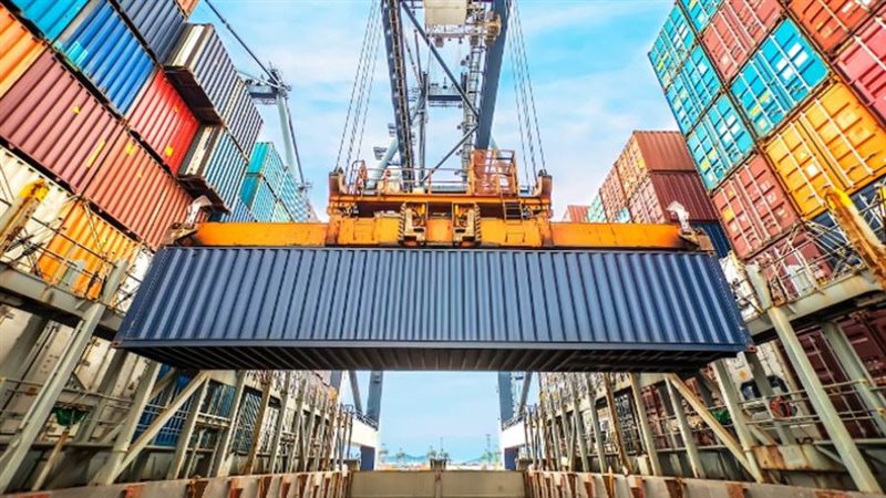 الصين تعلق استيراد