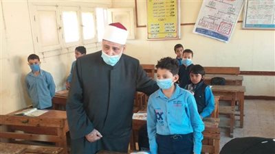 وكيل الأزهر يتفقد معاهد محافظتي الدقهلية والغربية