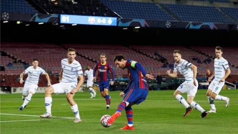 برشلونة و دينامو