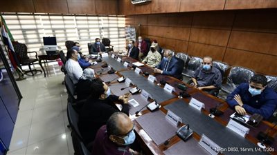 محافظ الدقهلية: غرفة عمليات للتواصل وضمان سير العملية الانتخابية بسهولة ويسر