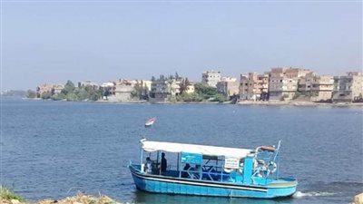 مراجعة تراخيص المعديات النهرية في حملة بالبحيرة