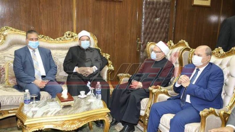 محافظ المنوفية يستقبل