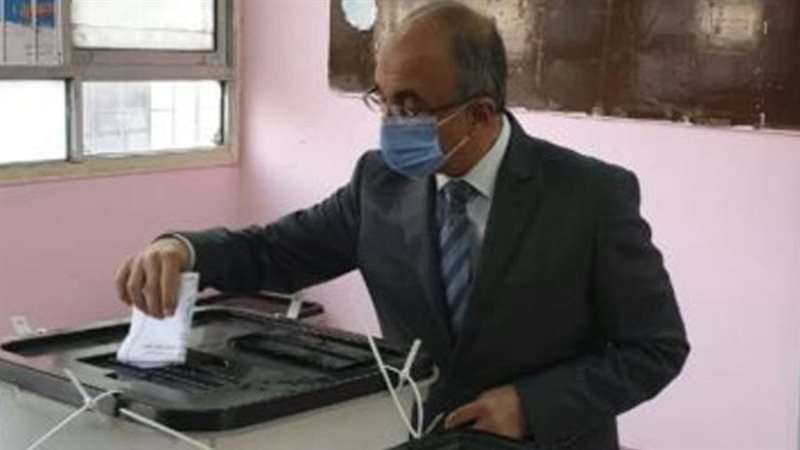 الدكتور عثمان شعلان