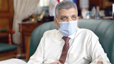 الفريق أسامة ربيع: قناة السويس الجديدة حققت أهدافها الاقتصادية والسياسية والحديث عن قناة بديلة مستحيل عمليـًا