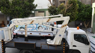 سكرتير عام محافظة قنا: دعم قطاع النظافة والإنارة 