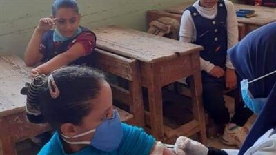 تطعيم أكثر من 450 ألف طالب ضد الالتهاب السحائي بالشرقية