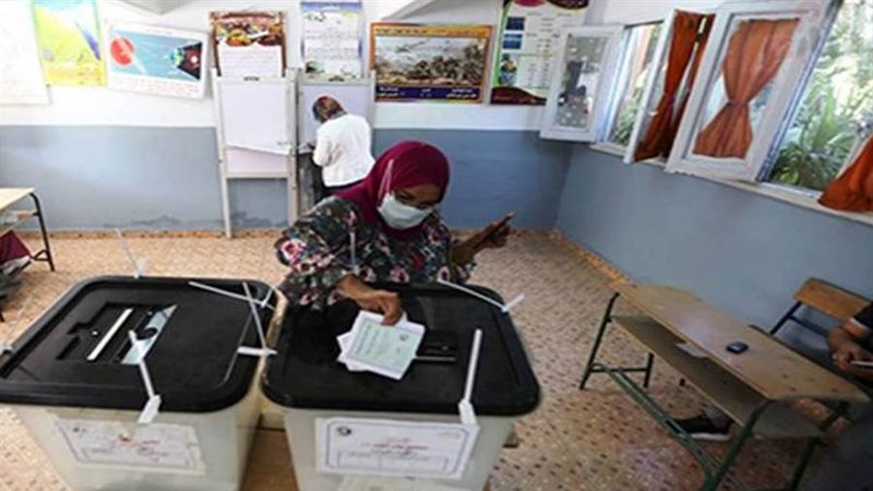 انطلاق التصويت فى