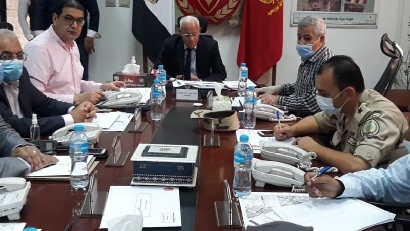 محافظ بورسعيد يتابع