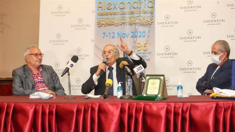 عزت العلايلي