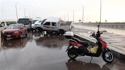 بالصور إصابة 8 في تصادم بالإسكندرية- القاهرة الصحراوي