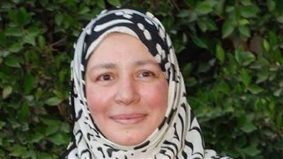 لميس الحديدي عن شائعة مرض عبلة كامل: إرحموا الناس شوية 