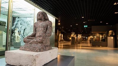 الكاتب المصري في ضيافة مكتبة الإسكندرية