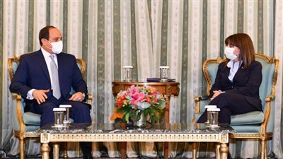 الرئيس السيسي: تحية تقدير واحترام من الشعب المصري للشعب اليوناني