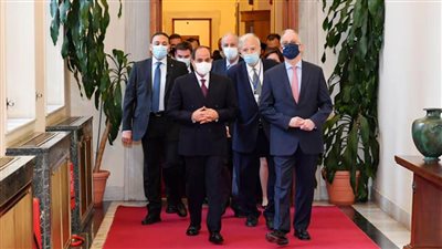 الرئيس السيسي يزور مقر البرلمان اليوناني في أثينا