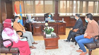 محافظ الغربية يبحث إنشاء مراكز تكنولوجية إضافية للتيسير على المواطنين