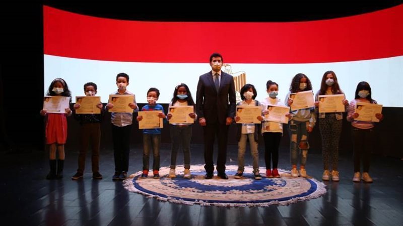 د. أشرف صبحى