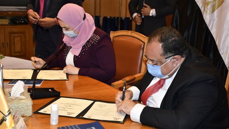 وزيرة التضامن خلال