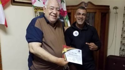 تكريم خاص من اتحاد كمال الأجسام للبطل العالمي 