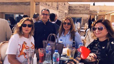 يسرا وليلى علوي وإلهام شاهين شهود على الكشف الأثري بسقارة 